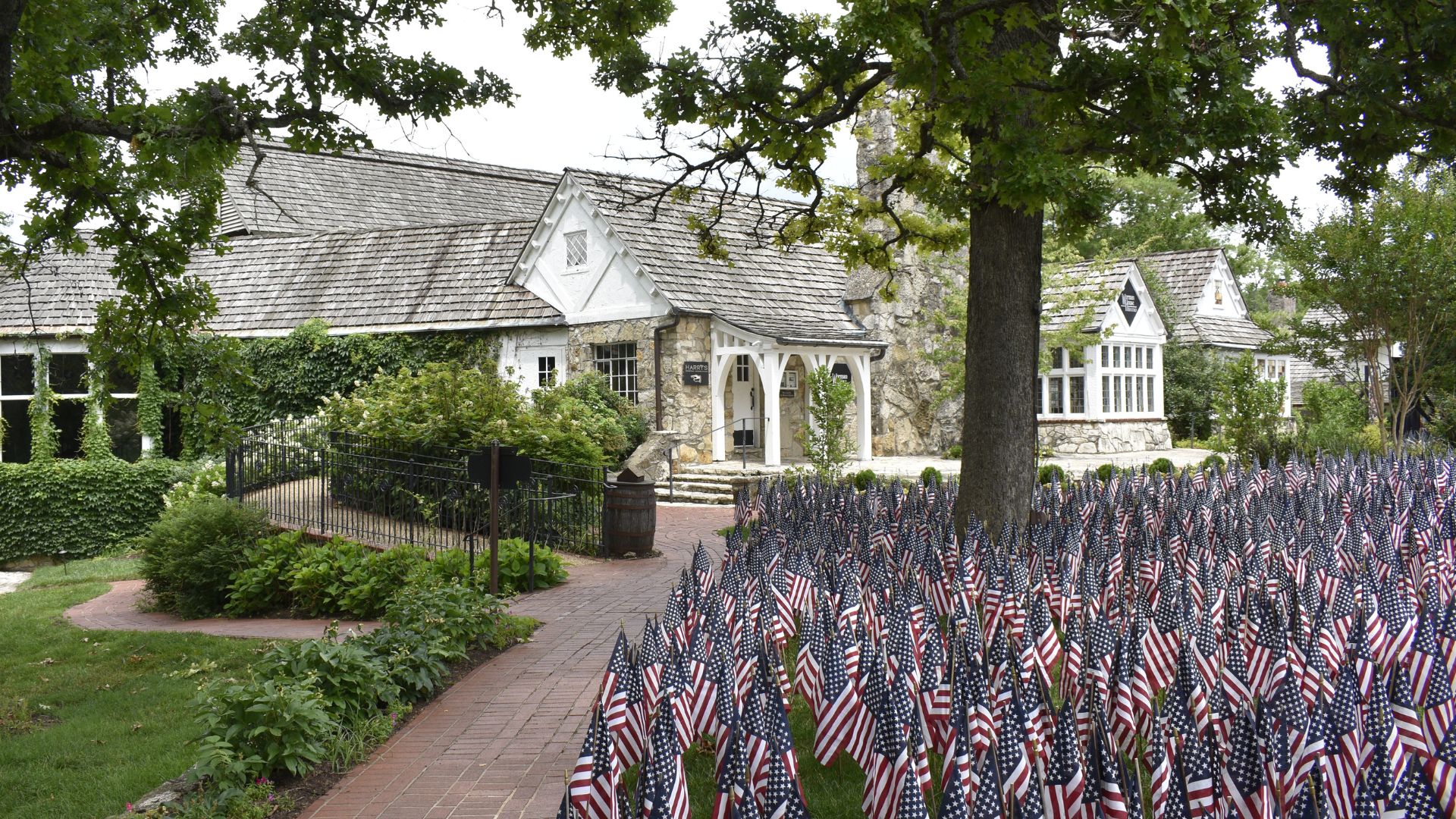 A Bass Pro Shops Resort in the Ozarks? Welcome to Big Cedar Lodge