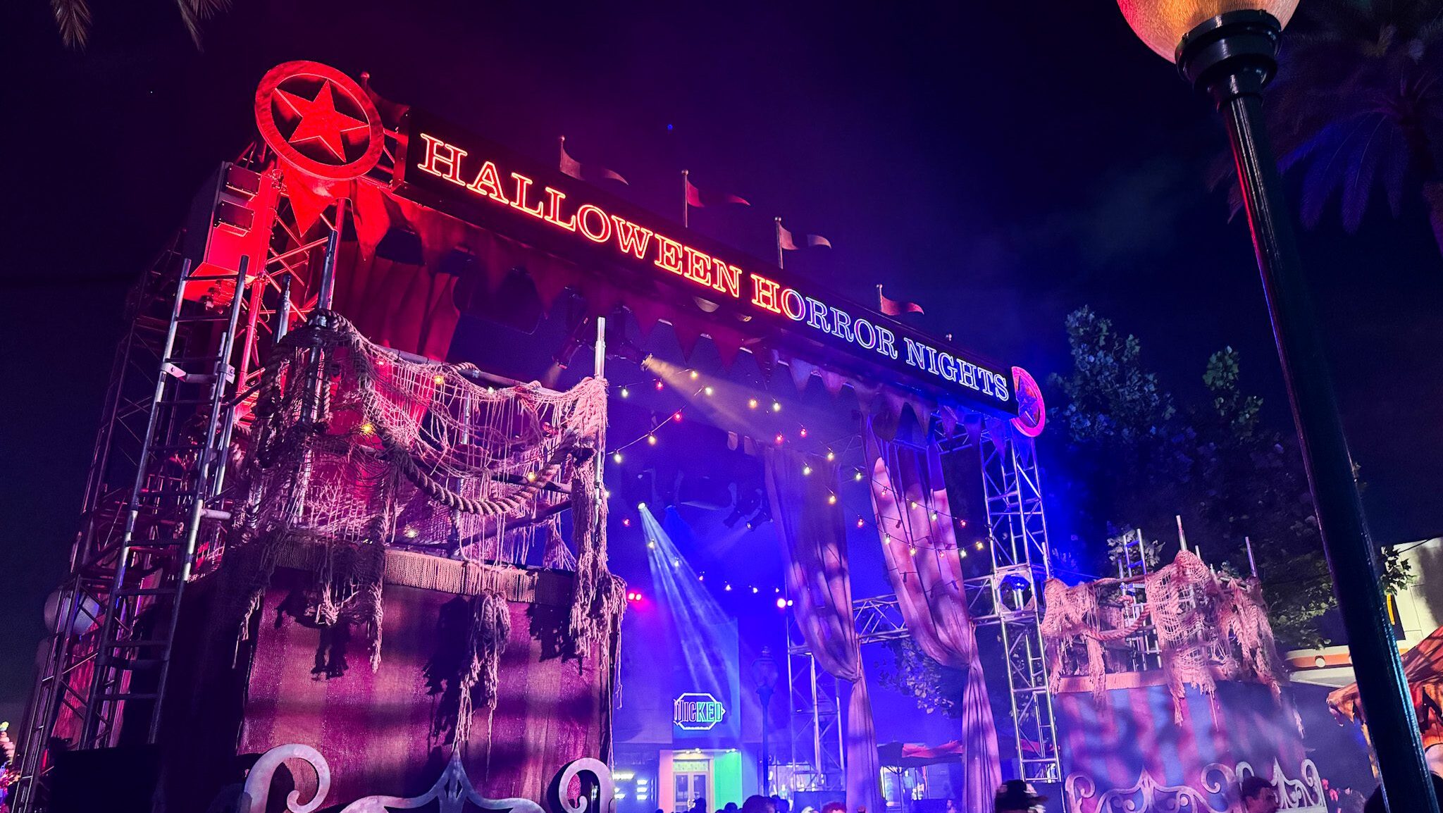 6 things I wish I knew before attending my first Halloween Horror Nights at Universal Orlando